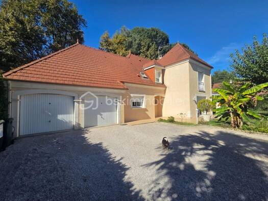 Maison à vendre 395 000 € 6 pièces 4 chambres 170 m² Morlaàs 64160