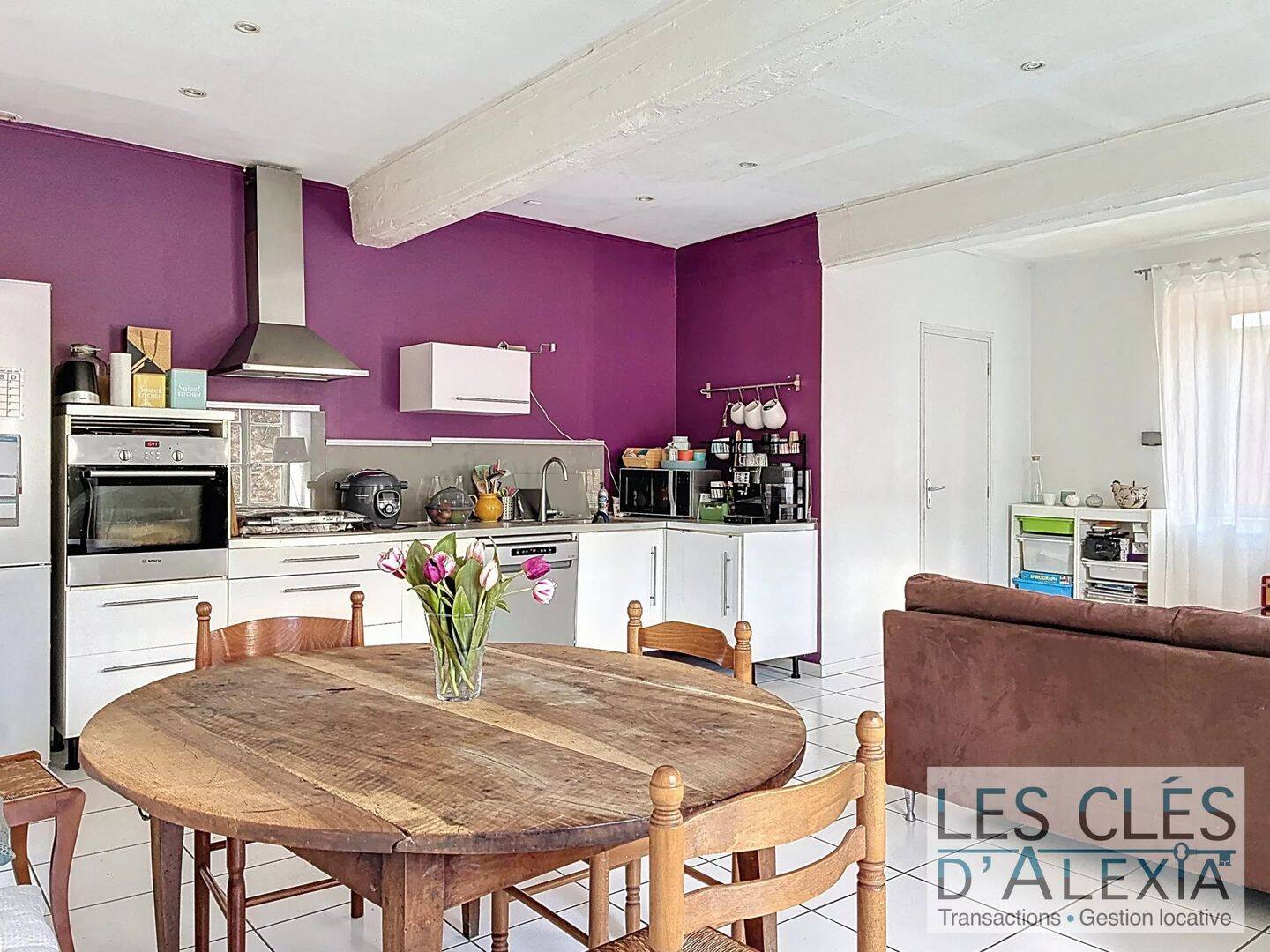 Appartement 5 pièces 98 m² · à Condrieu · 97,6 m² · 140 000 €