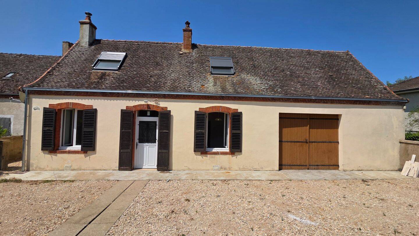 Maison 4 pièces 92 m² · à Ormes · 91,7 m² · 800 €