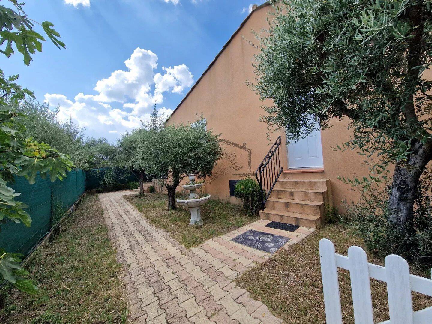Maison 3 pièces 80 m² · à La Motte-d'Aigues · 80,1 m² · 310 000 €