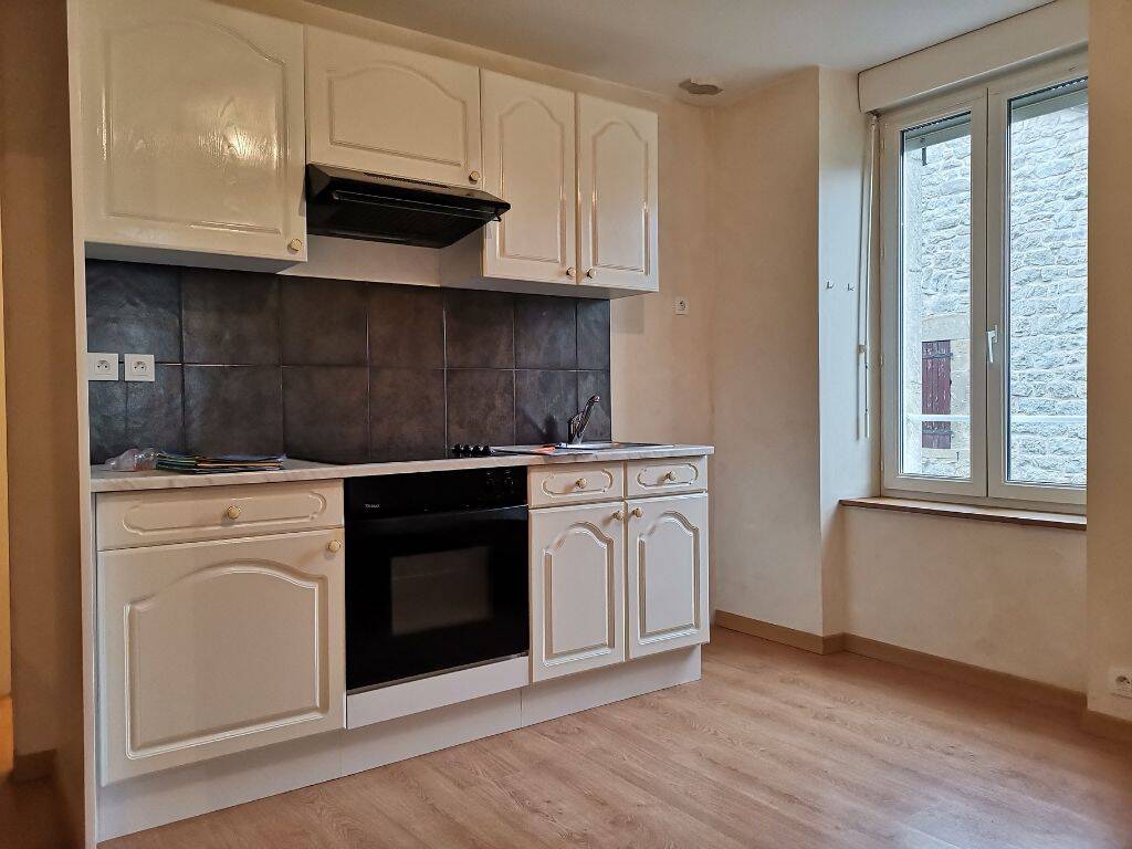 Appartement 2 pièces 47 m² · à Sévérac d'Aveyron · 47 m² · 375 €