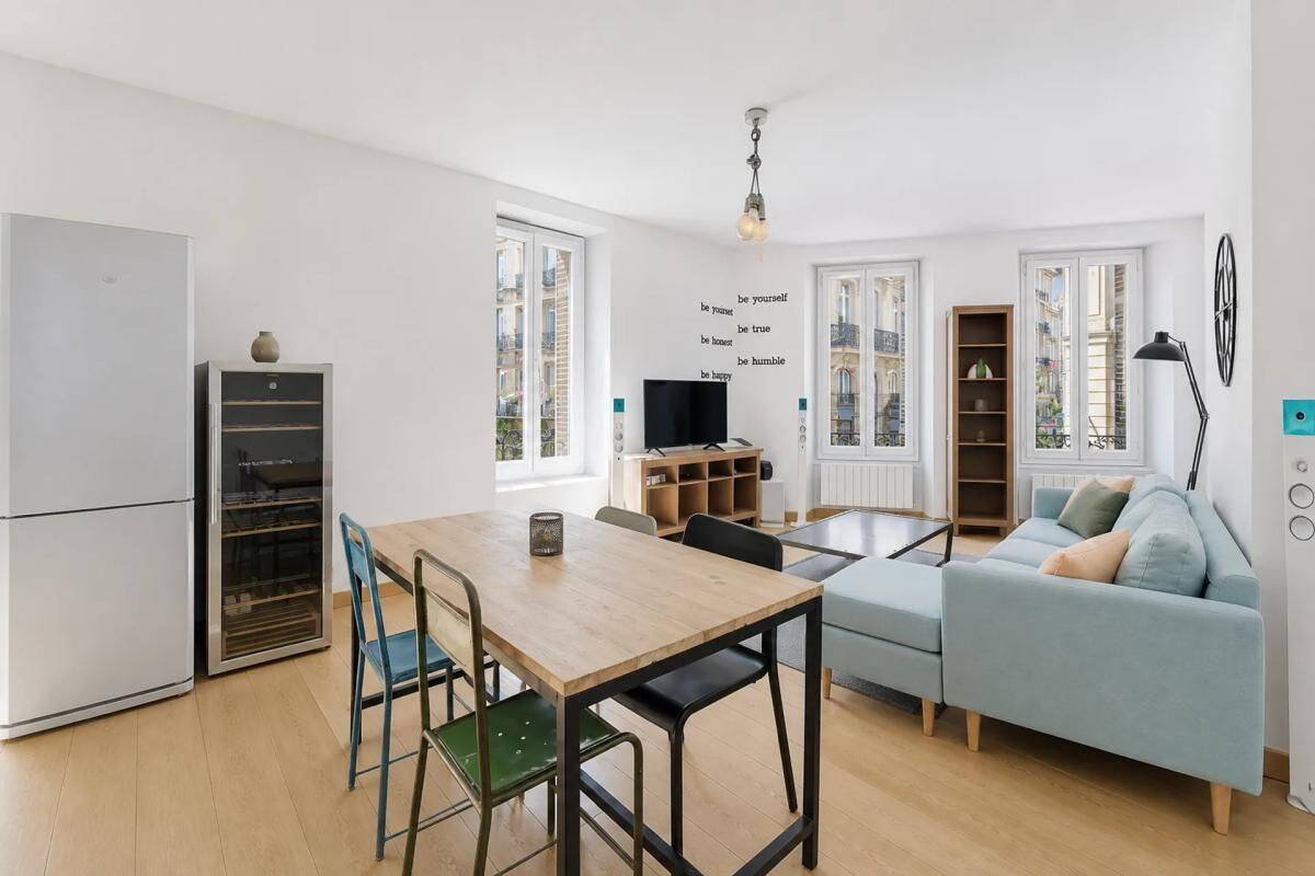 Appartement 3 pièces 74 m² · à Bordeaux · 74 m² · 390 000 €