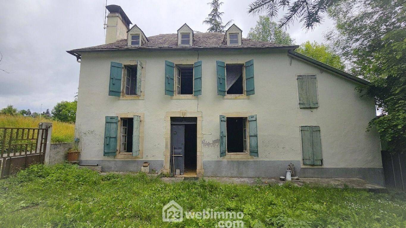 Maison 6 pièces 117 m² · à Haut-de-Bosdarros · 117 m² · 146 000 €