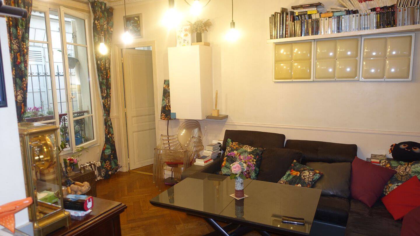 Appartement 2 pièces 42 m² · à Paris 14ème Arrondissement · 41,7 m² · 375 000 €