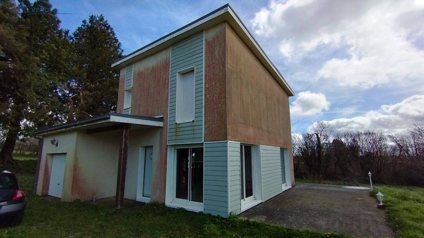 Maison 4 pièces 94 m² · à Coray · 94 m² · 169 600 €