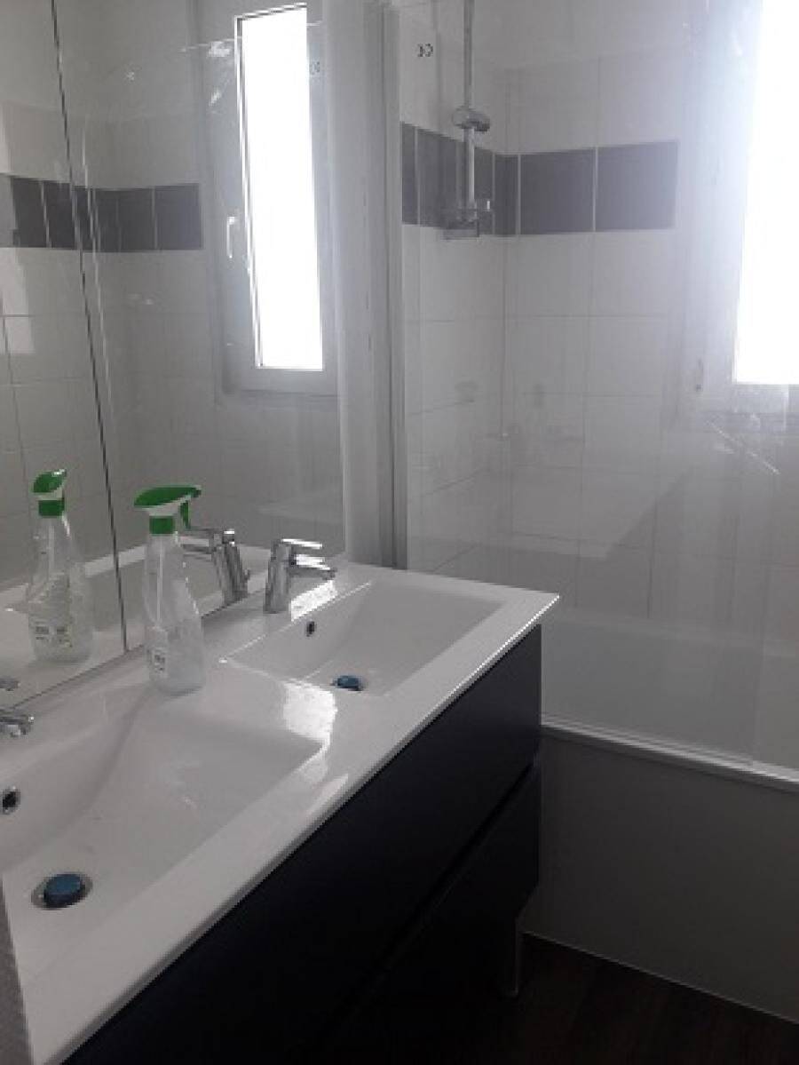 Appartement 5 pièces 85 m² · à Brest · 85 m² · 697 €