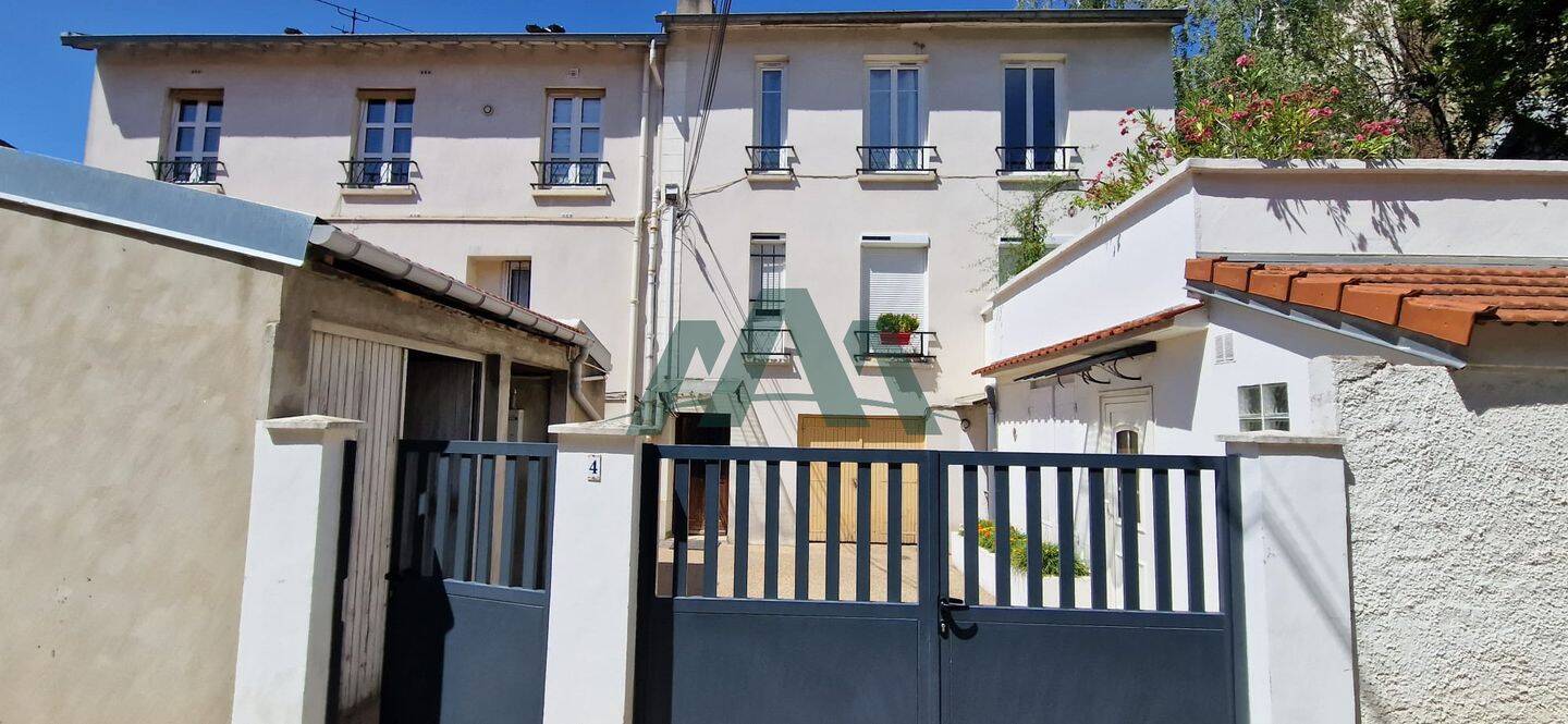 Appartement 2 pièces 28 m² · à Montrouge · 27,6 m² · 899 €/mois