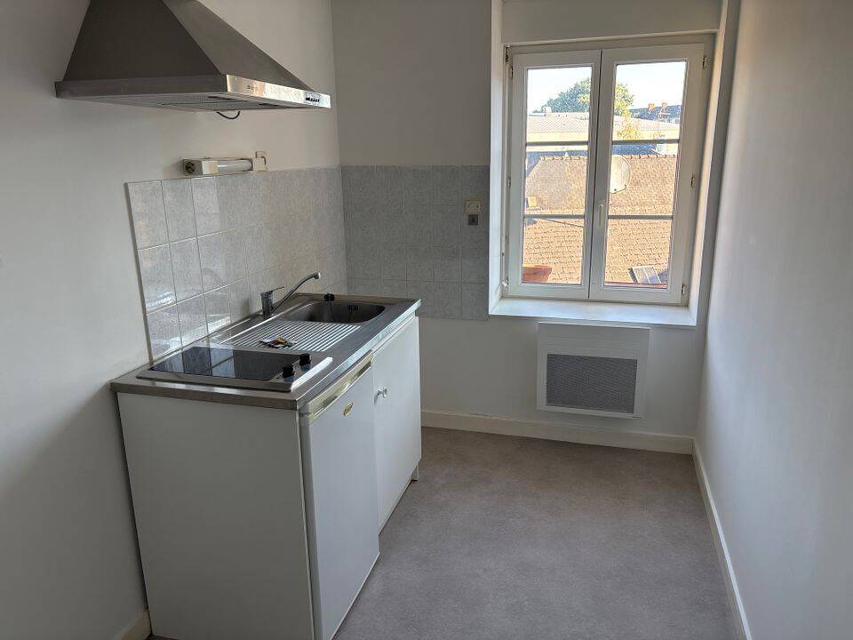 Appartement 2 pièces 42 m² · à Évron · 42 m² · 340 €