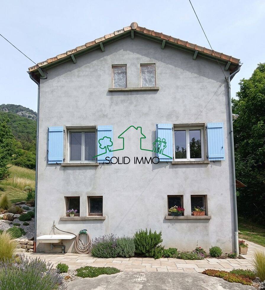 Maison 7 pièces 113 m² · à Burzet · 113 m² · 210 000 €