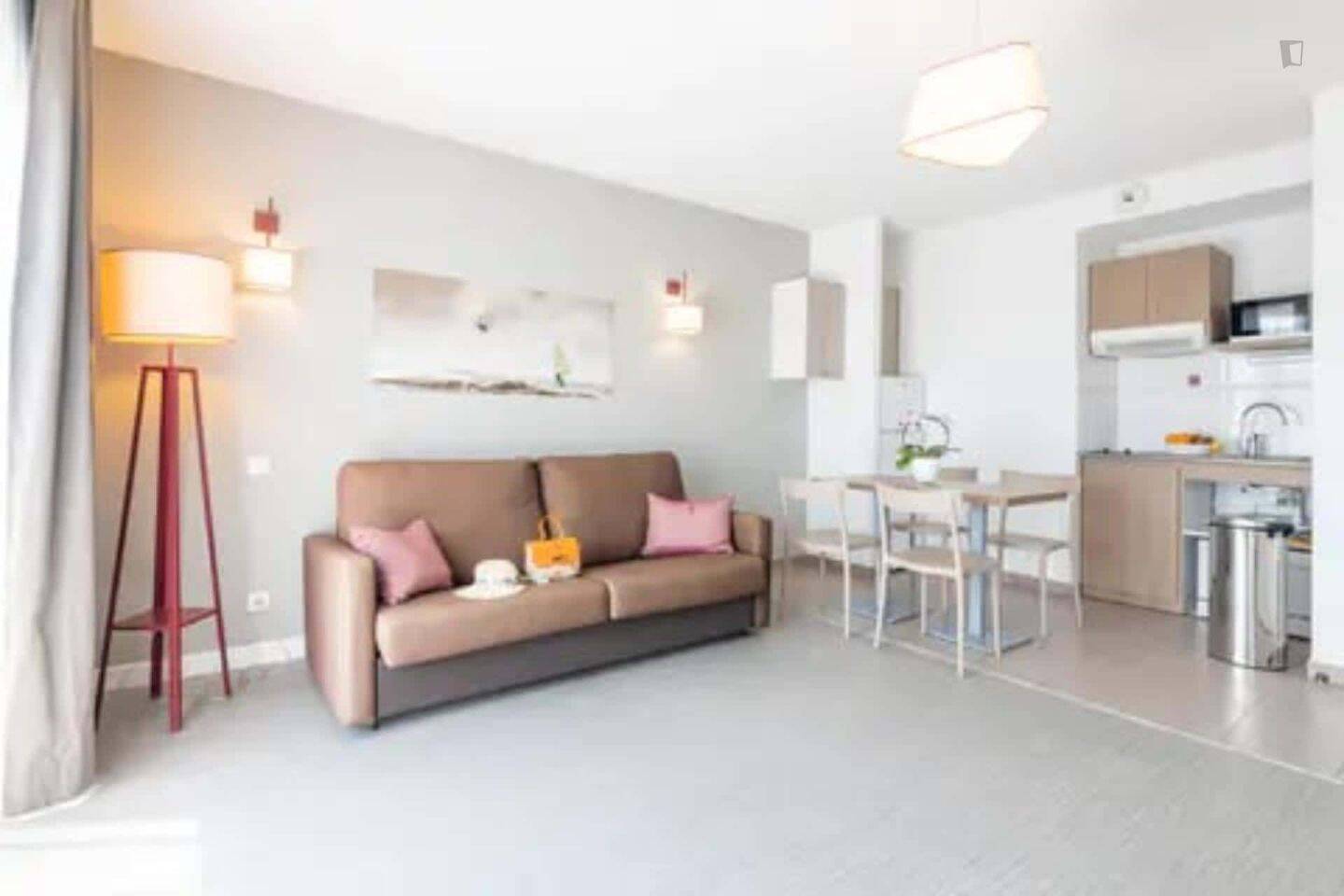 Appartement 3 pièces 37 m² · à Mandelieu-la-Napoule · 37 m² · 1 080 €/mois