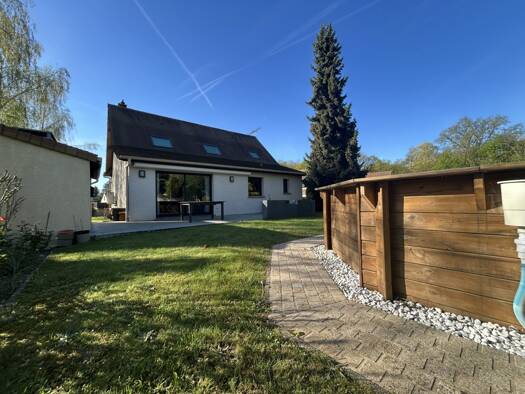 Maison à vendre 538 200 € 7 pièces 4 chambres 160 m² 1 271 m² de terrain Saint-Germain-lès-Corbeil 91250