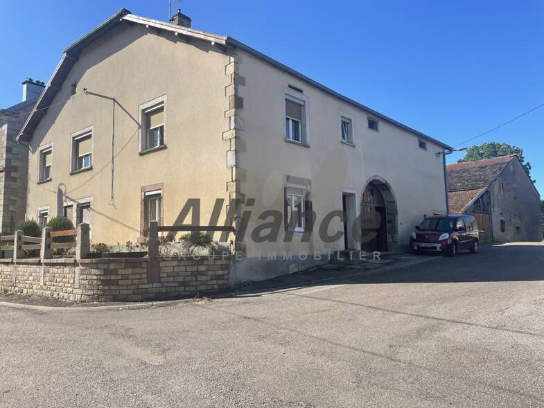 Mas à vendre 108 000 € 6 pièces 3 chambres 161 m² 268 m² de terrain Villers les Luxeuil 70300