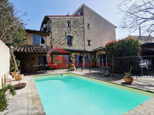 Maison à vendre 609 000 € 8 pièces 5 chambres 213,7 m² 300 m² de terrain Pélissanne 13330