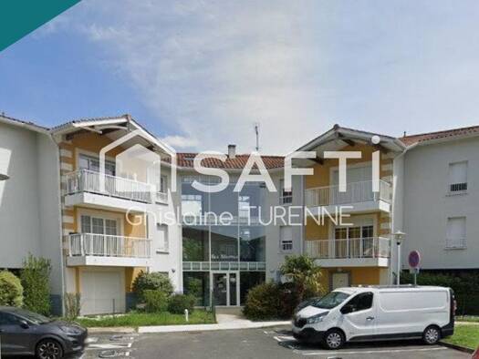 Appartement à vendre 225 000 € 3 pièces 2 chambres 67 m² Étage 2/2 Audenge 33980