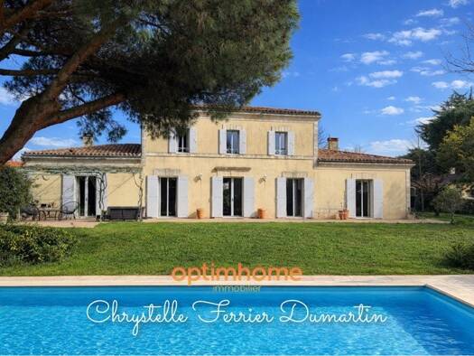 Maison à vendre 829 900 € 8 pièces 6 chambres 268 m² 9 200 m² de terrain Nord Carbon-Blanc 33560