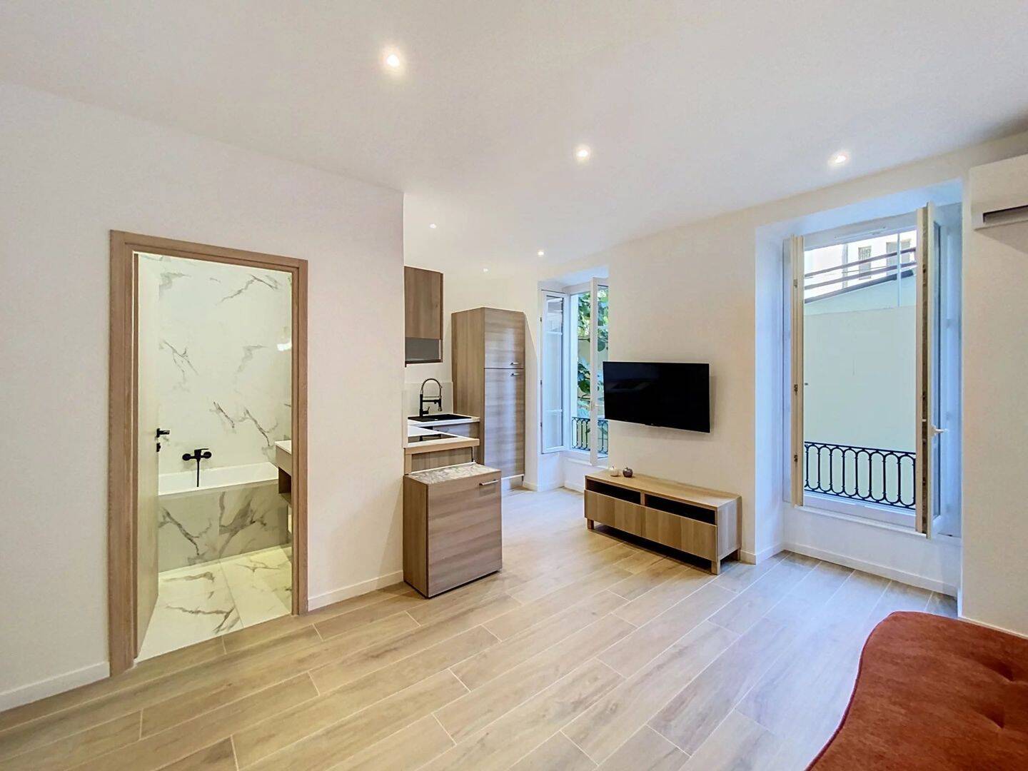 Appartement 2 pièces 39 m² · à Nice · 38,7 m² · 1 100 €/mois