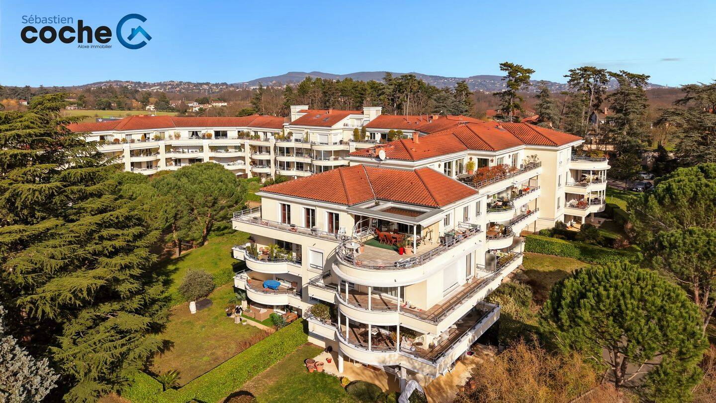 Appartement 6 pièces 143 m² · à Charbonnières-les-Bains · 143 m² · 850 000 €