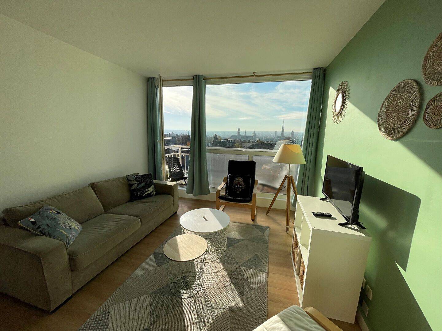 3 pièces 46 m² · à Rouen · 46 m² · 990 €