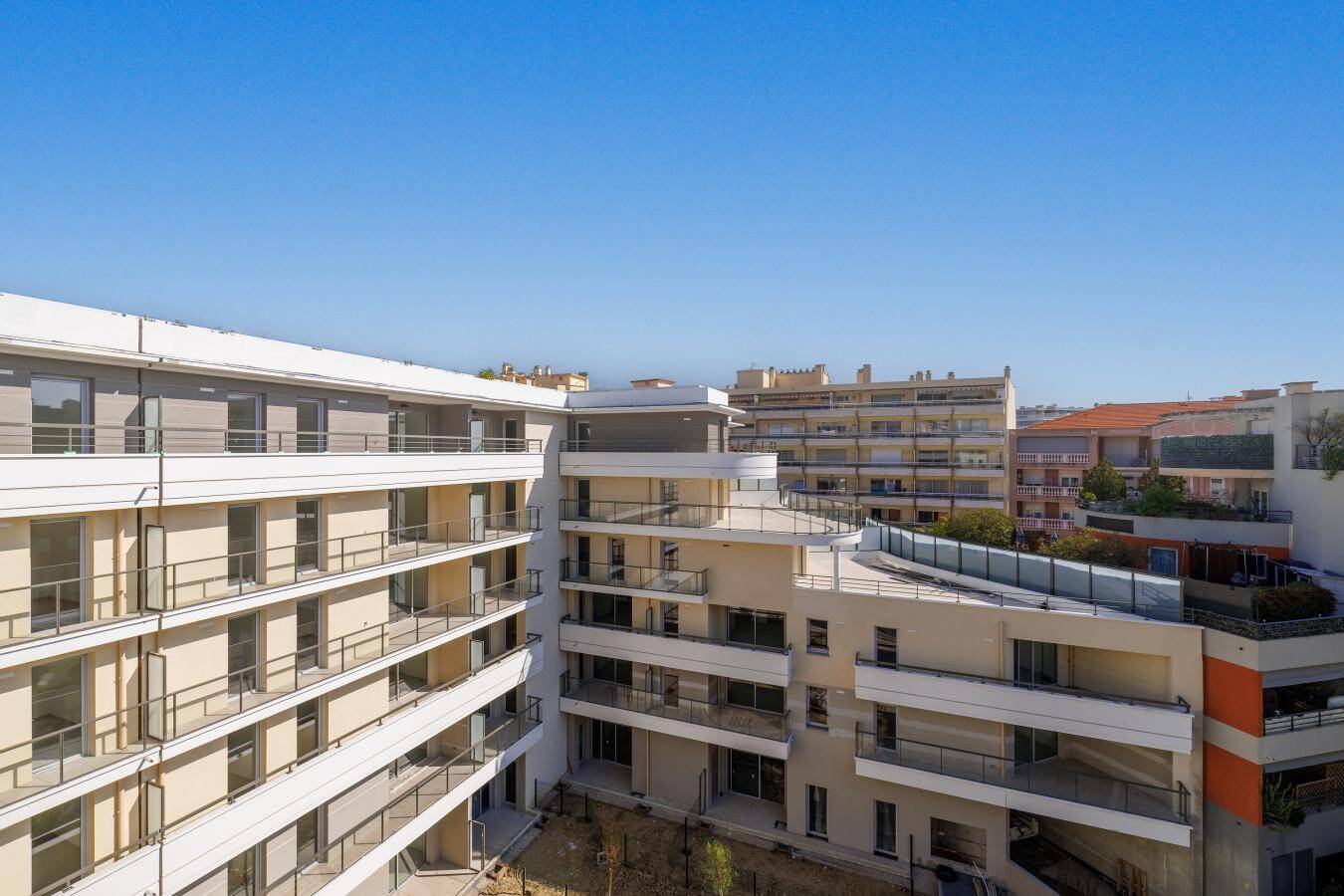 Appartement 4 pièces 76 m² · à Roquebrune-Cap-Martin · 76 m² · 1 920 €/mois