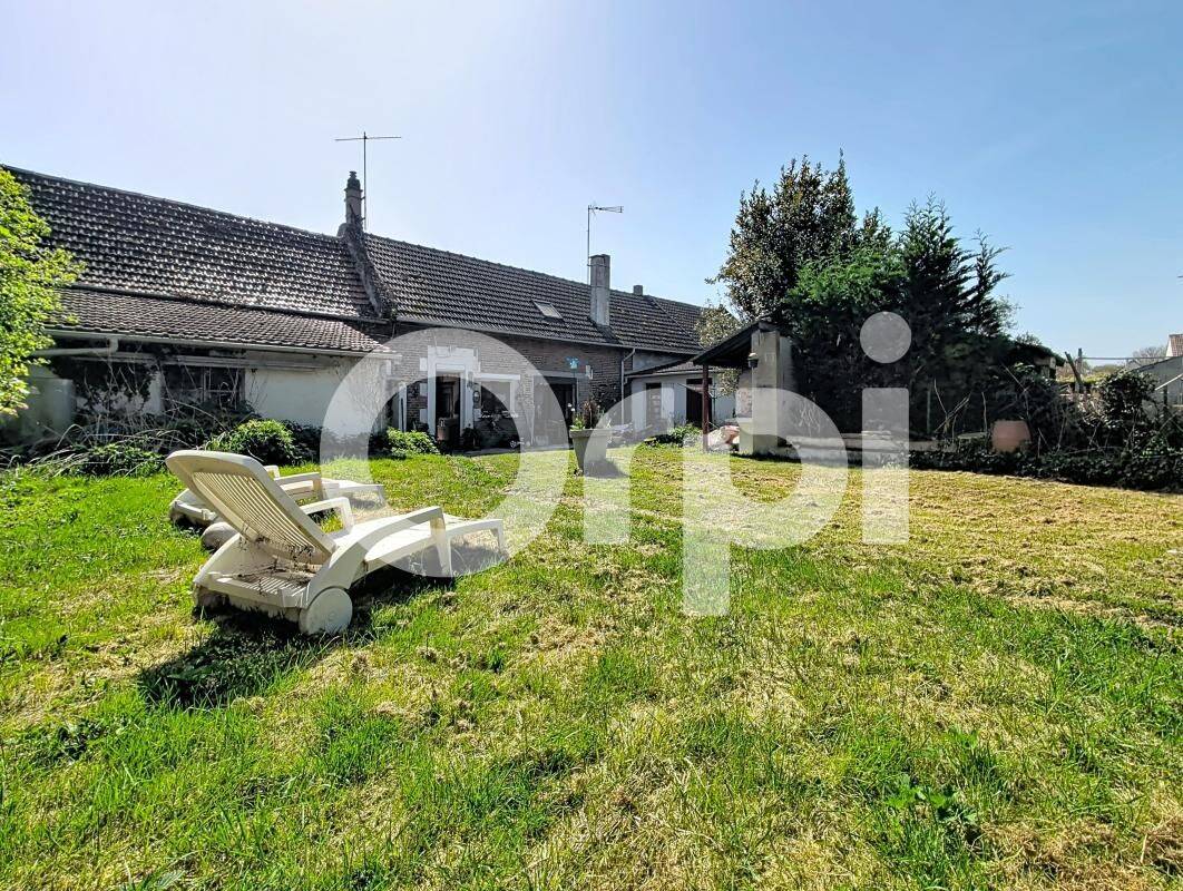 Maison 6 pièces 133 m² · à Longueil-Sainte-Marie · 133,1 m² · 165 000 €