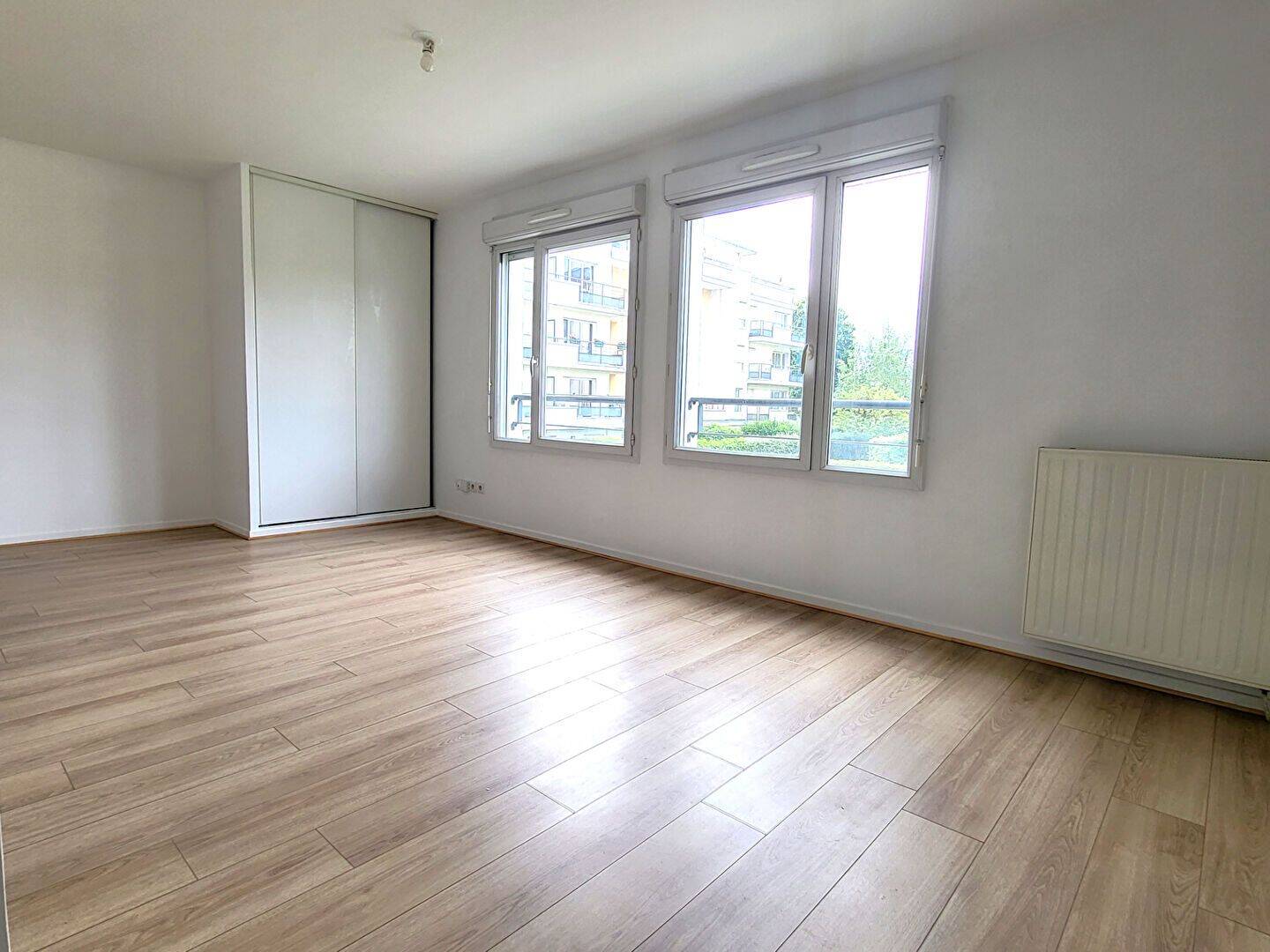 Appartement 1 pièce 34 m² · à Élancourt · 34 m² · 750 €