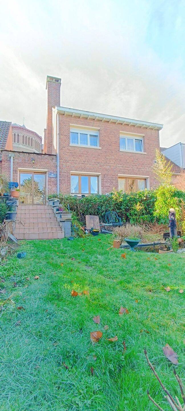 Maison 6 pièces 112 m² · à Tourcoing · 112 m² · 299 900 €