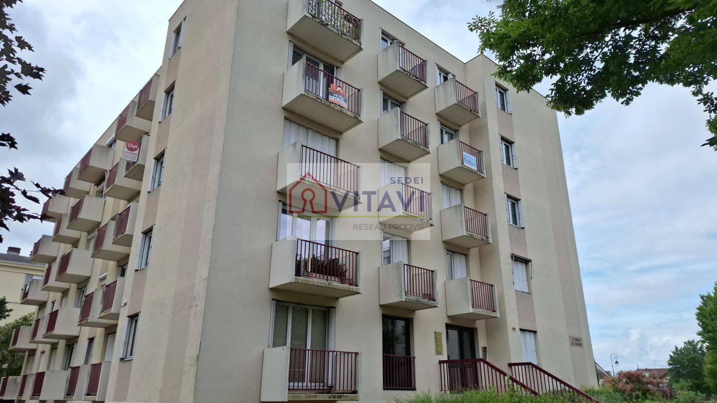 Appartement 2 pièces 51 m² · à Compiègne · 51 m² · 108 000 €