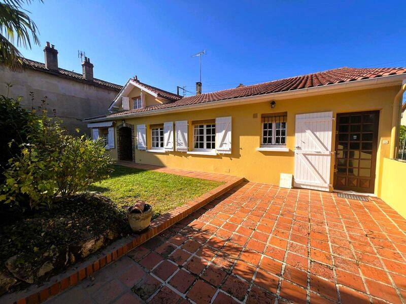 Maison 6 pièces 161 m² · à Plaisance · 161 m² · 193 500 €