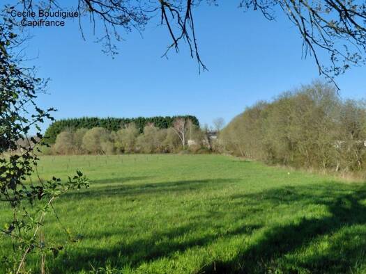 Terrain constructible viabilisé à vendre 148 315 € 1 272 m² de terrain Morlaàs 64160