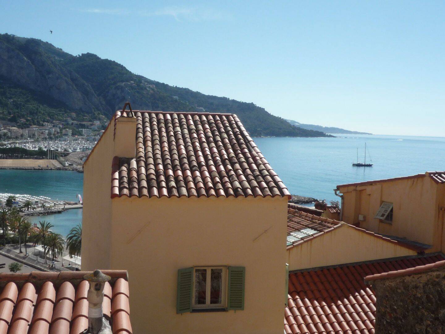 Appartement 4 pièces 66 m² · à Menton · 66 m² · 1 400 €