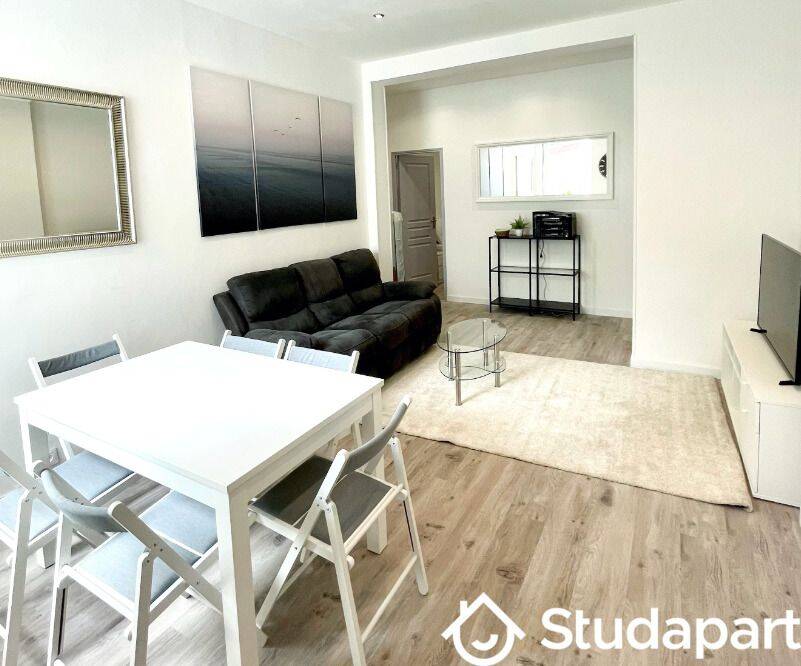 1 pièce 16 m² · à Lens · 16 m² · 440 €