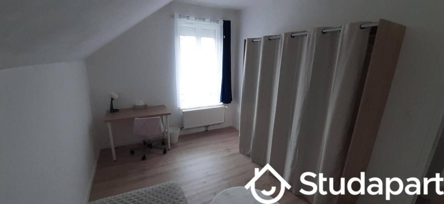 1 pièce 11 m² · à Haveluy · 11 m² · 300 €