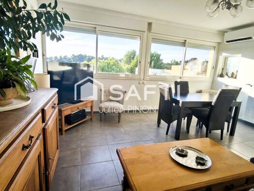 Appartement à vendre 99 000 € 4 pièces 3 chambres 74 m² Étage 4/4 Centre Nord Apt 84400