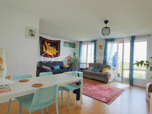 Appartement à vendre 139 000 € 4 pièces 3 chambres 85 m² Étage 12/13 Dufau-Tourasse Pau 64000