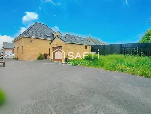 Maison à vendre 200 000 € 4 pièces 3 chambres 120 m² 380 m² de terrain Sud Douchy-les-Mines 59282