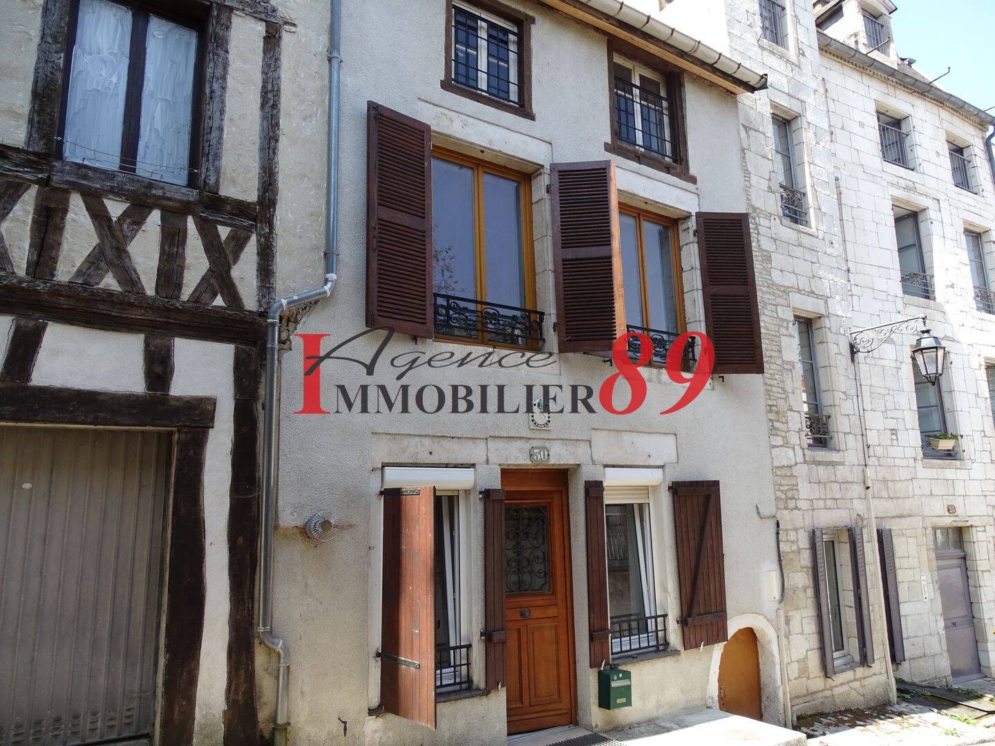Maison 6 pièces 148 m² · à Châtillon-sur-Seine · 148 m² · 89 500 €