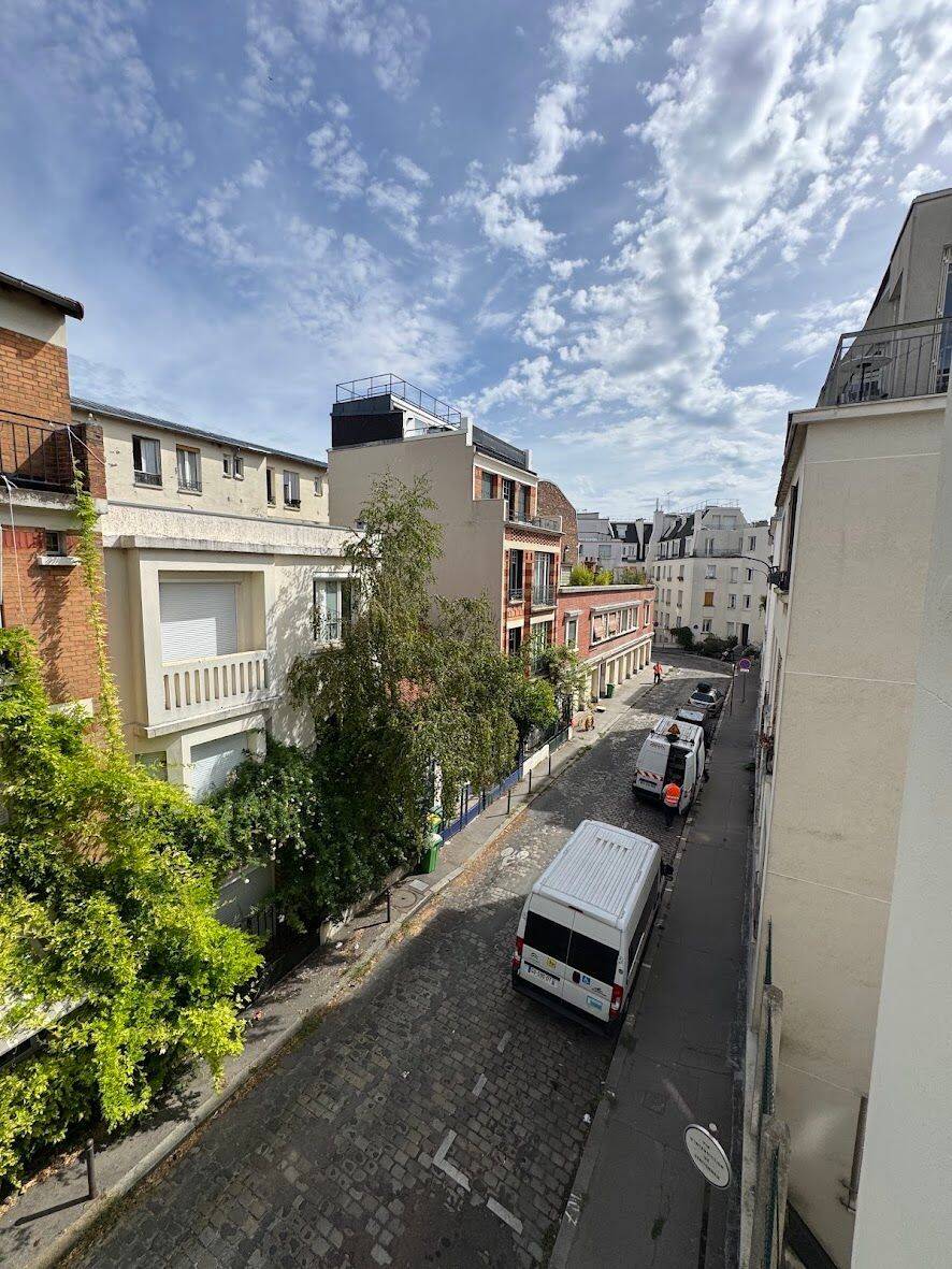 Appartement 2 pièces 37 m² · à Paris 19ème Arrondissement · 37,1 m² · 305 000 €