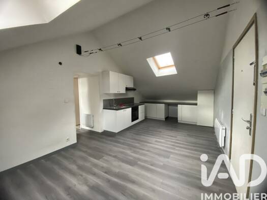 Appartement à vendre 99 000 € 2 pièces 1 chambre 32,2 m² Étage 3/3 Nord Ouest La Ferté-sous-Jouarre 77260