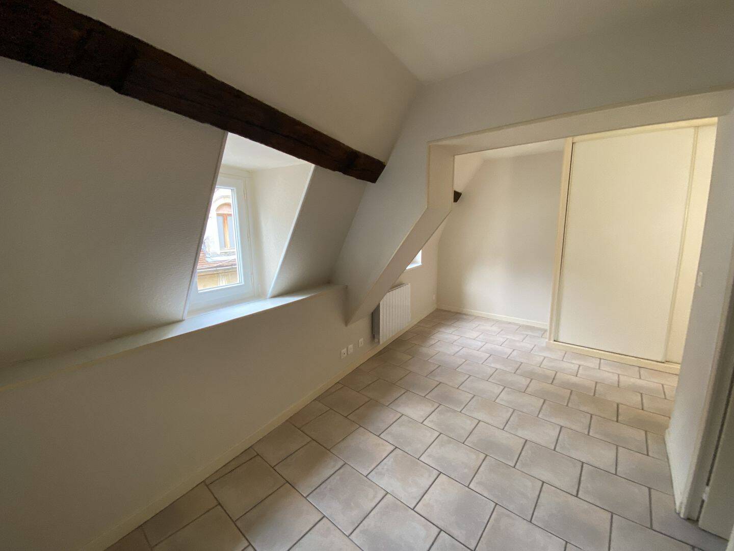 Appartement 1 pièce 20 m² · à Dijon · 20 m² · 410 €