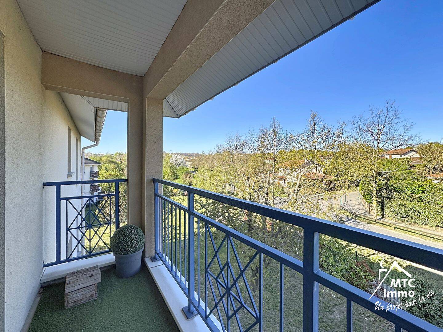 Appartement 2 pièces 52 m² · à Villefontaine · 51,8 m² · 149 000 €