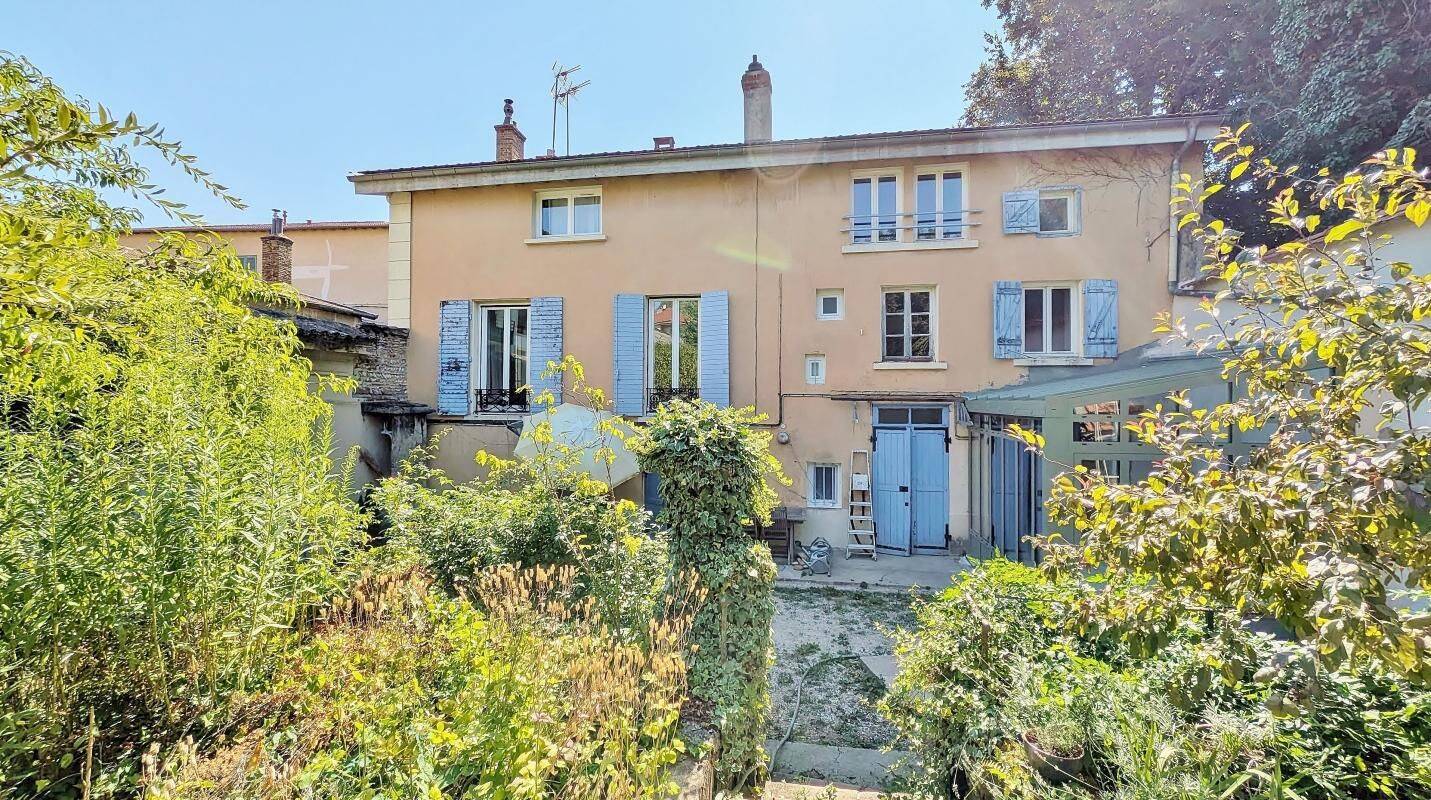 Appartement 2 pièces 96 m² · à Sainte-Foy-lès-Lyon · 96,1 m² · 1 220 €/mois