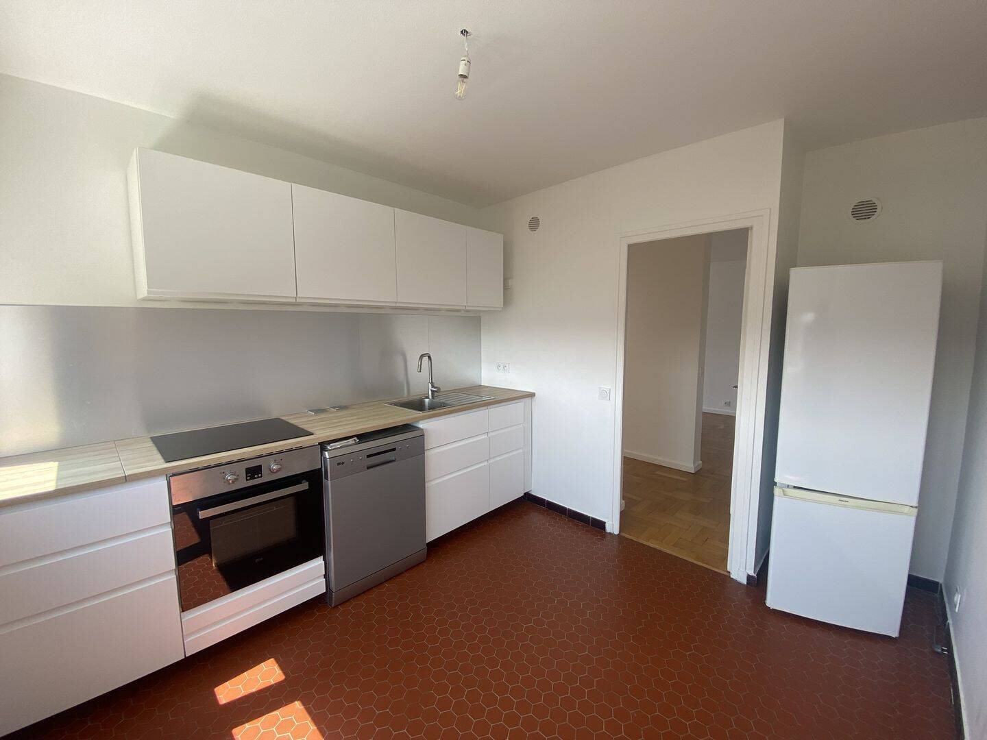 Appartement 3 pièces 74 m² · à Sainte-Foy-lès-Lyon · 73,5 m² · 1 100 €