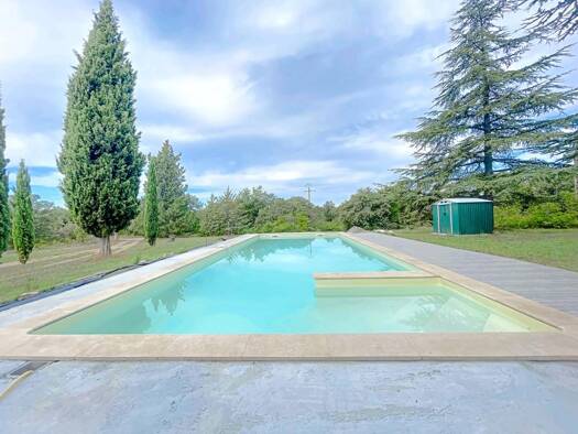 Maison à vendre 189 000 € 3 pièces 2 chambres 87 m² Saint-Julien 83560