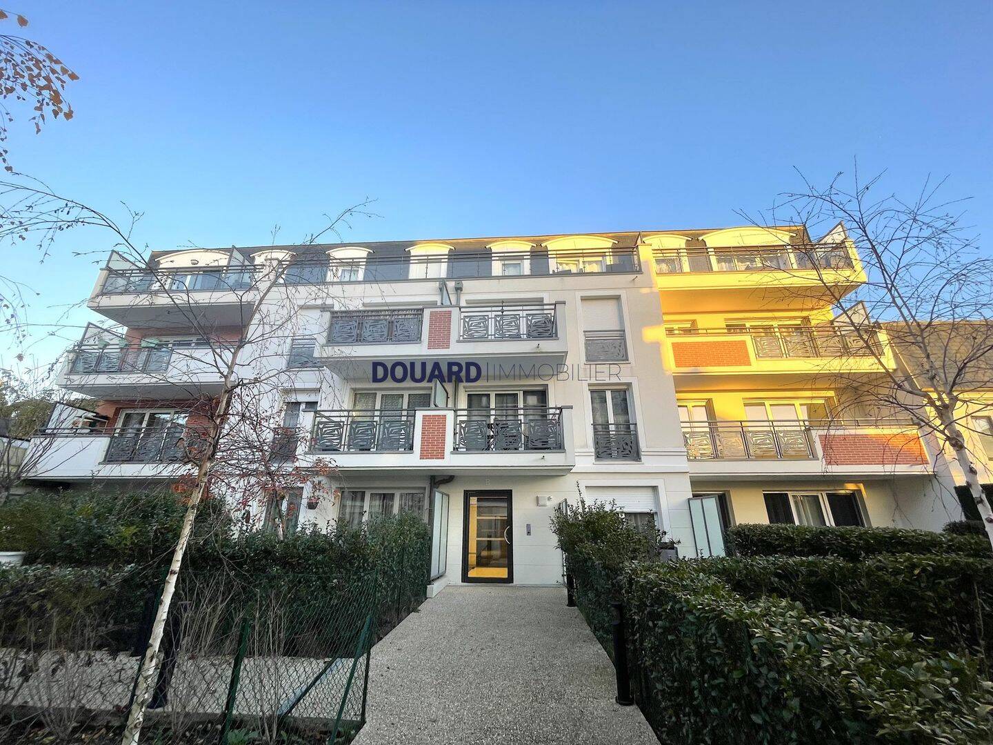 Appartement 3 pièces 63 m² · à Houilles · 62,8 m² · 1 300 €/mois