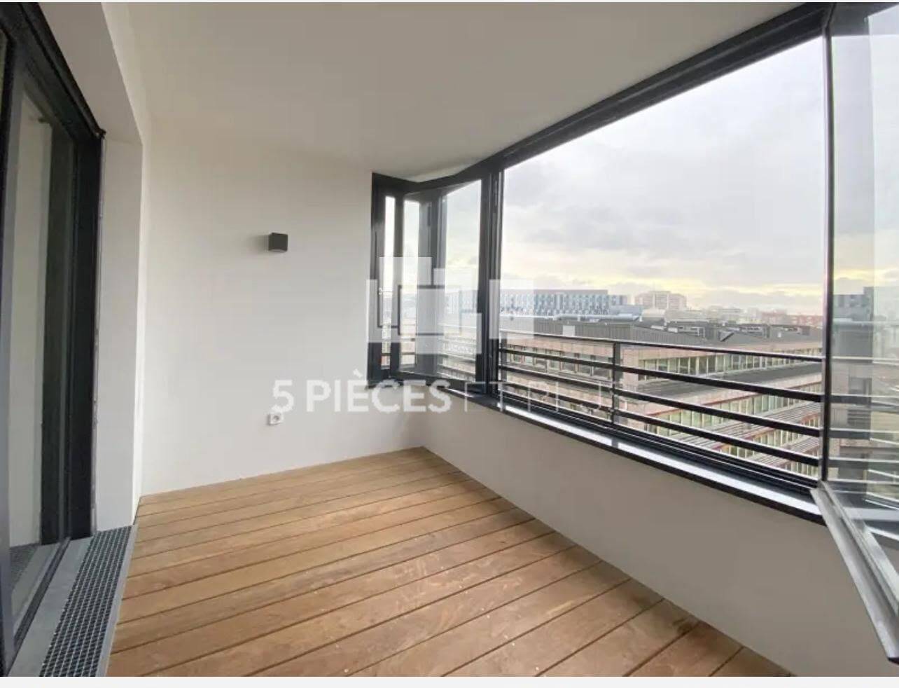Appartement 3 pièces 60 m² · à Courbevoie · 60 m² · 1 922 €/mois