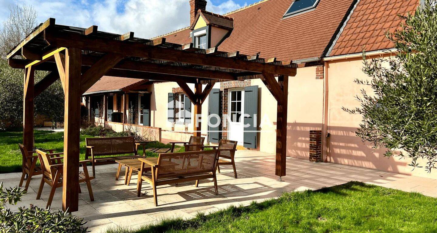 Maison 8 pièces 225 m² · à Mittainvilliers-Vérigny · 225 m² · 369 000 €