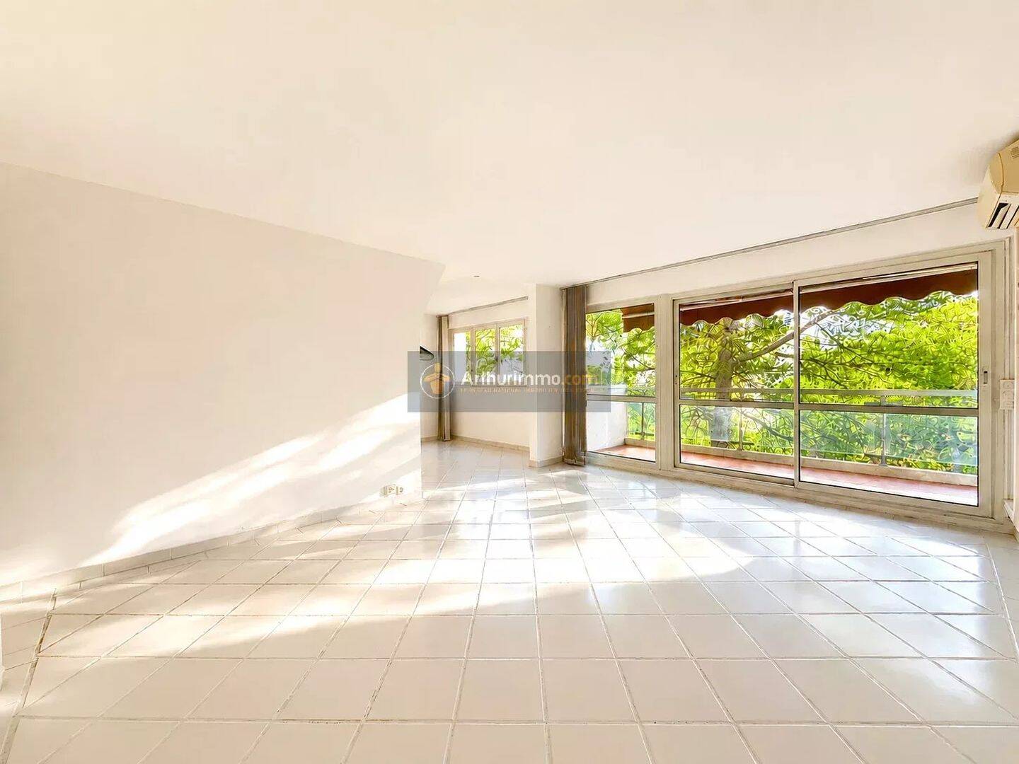 Appartement 3 pièces 82 m² · à Saint-Raphaël · 81,8 m² · 329 700 €