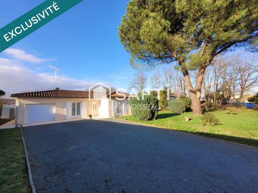 Maison de plain-pied à vendre 160 000 € 4 pièces 3 chambres 90 m² 1 296 m² de terrain Castelmoron-sur-Lot 47260