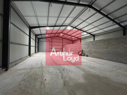 Local commercial à vendre 368 560 € 379 m² de surface de vente Cancon 47290