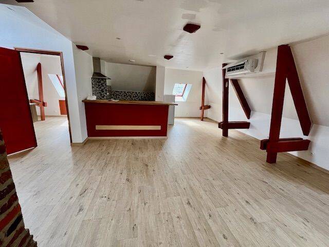 Appartement 2 pièces 67 m² · à Bruyères-Et-Montbérault · 66,7 m² · 550 €